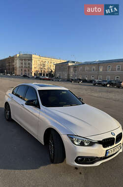 Седан BMW 3 Series 2016 в Харкові