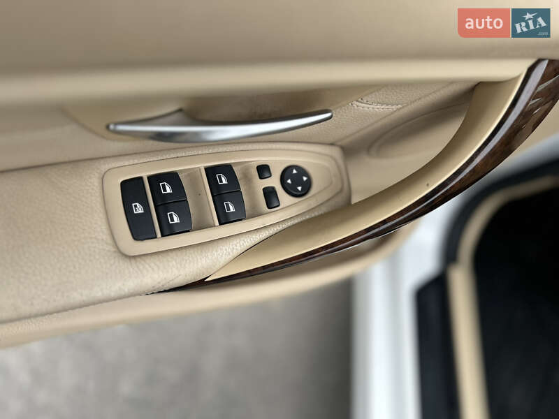 Седан BMW 3 Series 2013 в Івано-Франківську