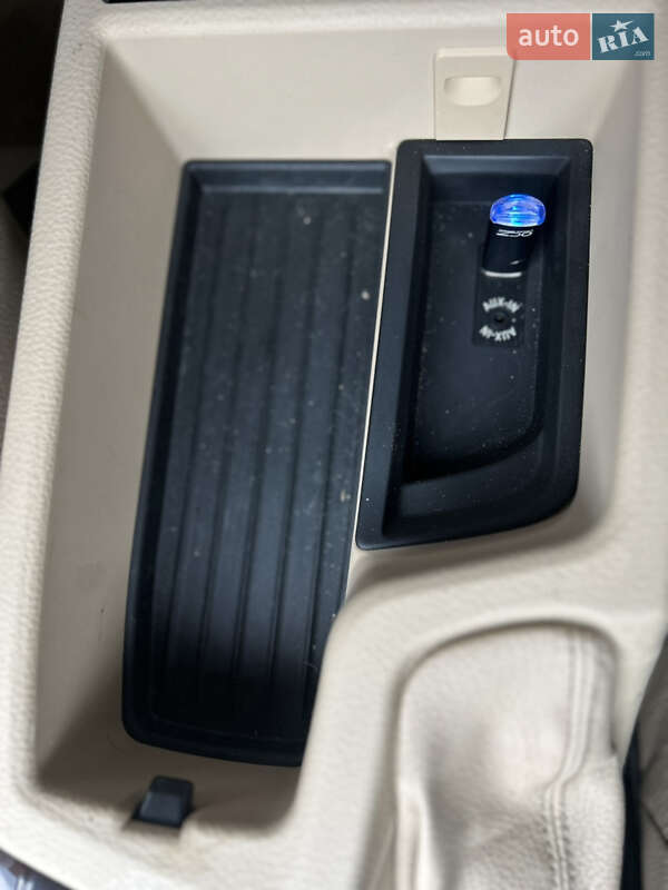 Седан BMW 3 Series 2013 в Івано-Франківську