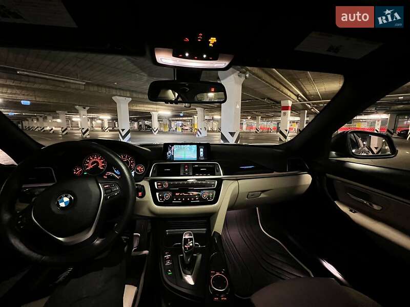 Седан BMW 3 Series 2016 в Киеве