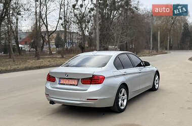 Седан BMW 3 Series 2012 в Львові