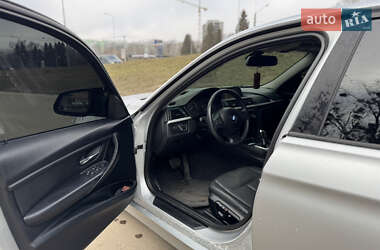 Седан BMW 3 Series 2012 в Львові