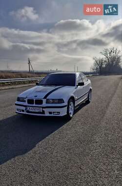 Седан BMW 3 Series 1996 в Тальном