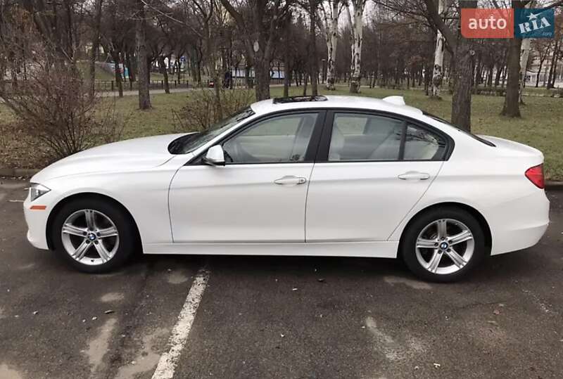 Седан BMW 3 Series 2014 в Одесі