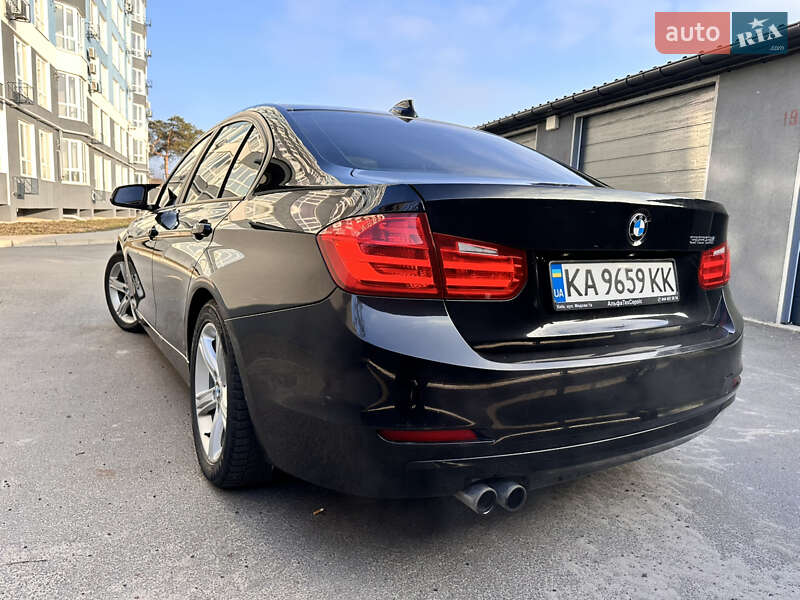 Седан BMW 3 Series 2013 в Чернигове