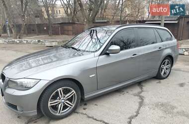 Универсал BMW 3 Series 2011 в Чернигове