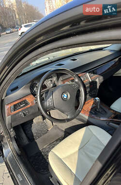 Седан BMW 3 Series 2006 в Києві