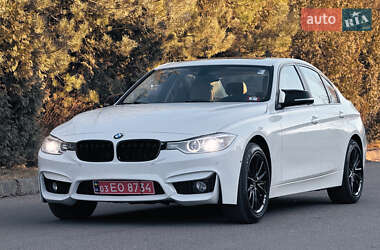 Седан BMW 3 Series 2013 в Ровно