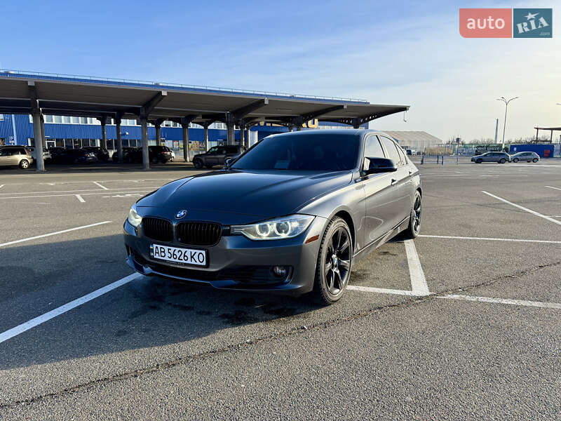 Седан BMW 3 Series 2013 в Киеве