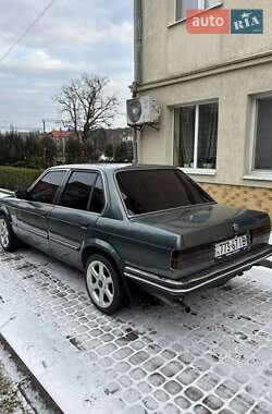 Седан BMW 3 Series 1985 в Моршине