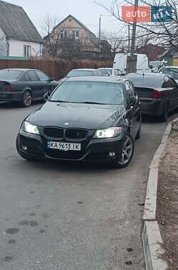 Универсал BMW 3 Series 2010 в Киеве