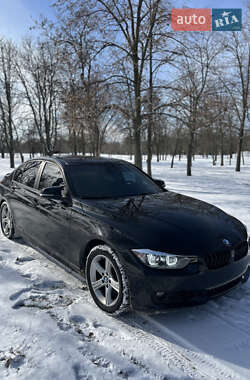 Седан BMW 3 Series 2013 в Никополе