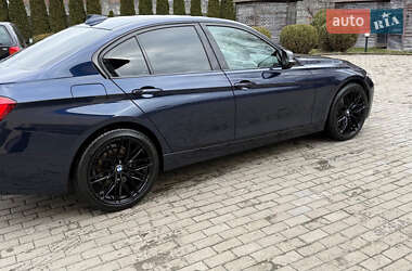 Седан BMW 3 Series 2017 в 