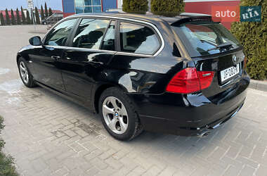 Универсал BMW 3 Series 2011 в Городке