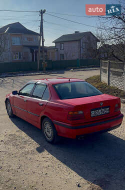 Седан BMW 3 Series 1998 в Сквире