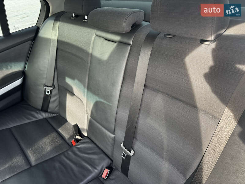 Седан BMW 3 Series 2005 в Киеве фото 11 Седан BMW 3 Series 2005 в Киеве