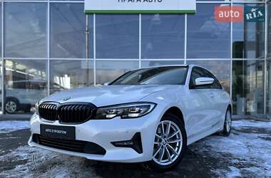 Седан BMW 3 Series 2022 в Киеве