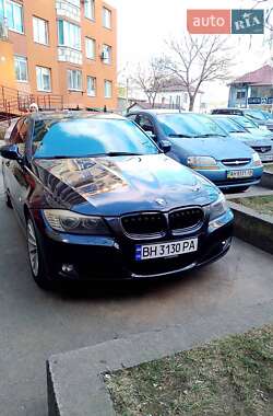 Седан BMW 3 Series 2010 в Одессе