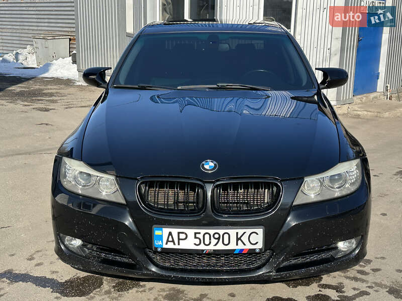 Седан BMW 3 Series 2011 в Запоріжжі