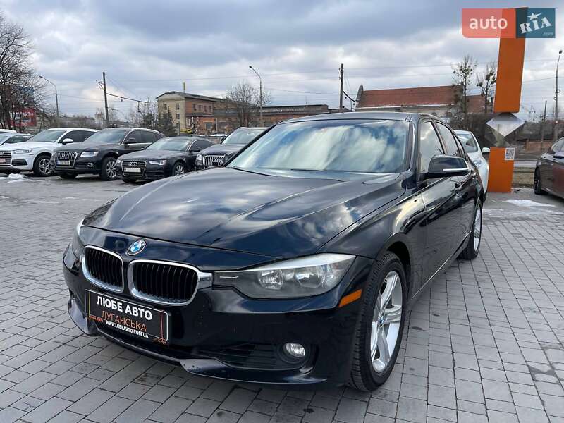 Седан BMW 3 Series 2013 в Львове