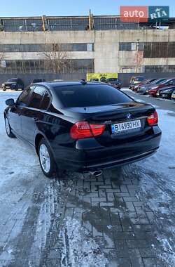 Седан BMW 3 Series 2011 в Кременчуці