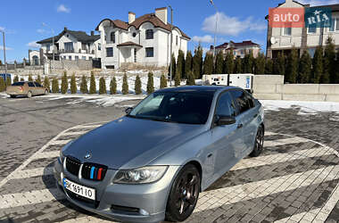 Седан BMW 3 Series 2005 в Рівному