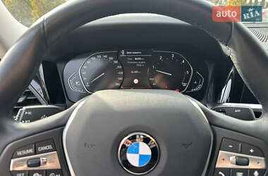 Седан BMW 3 Series 2021 в 
