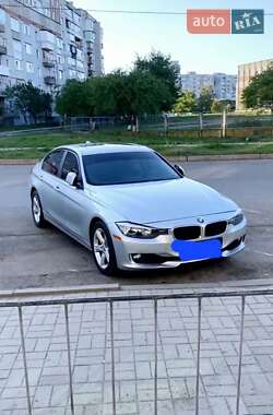 Седан BMW 3 Series 2015 в Києві