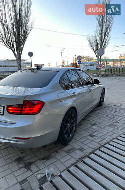 Седан BMW 3 Series 2013 в Дніпрі