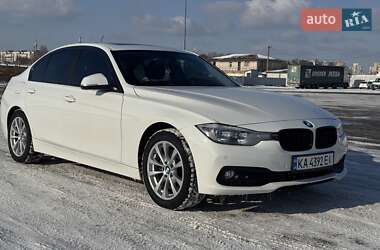 Седан BMW 3 Series 2017 в Києві