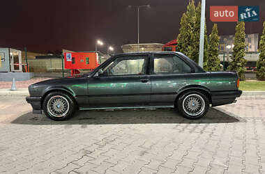 Купе BMW 3 Series 1989 в Києві