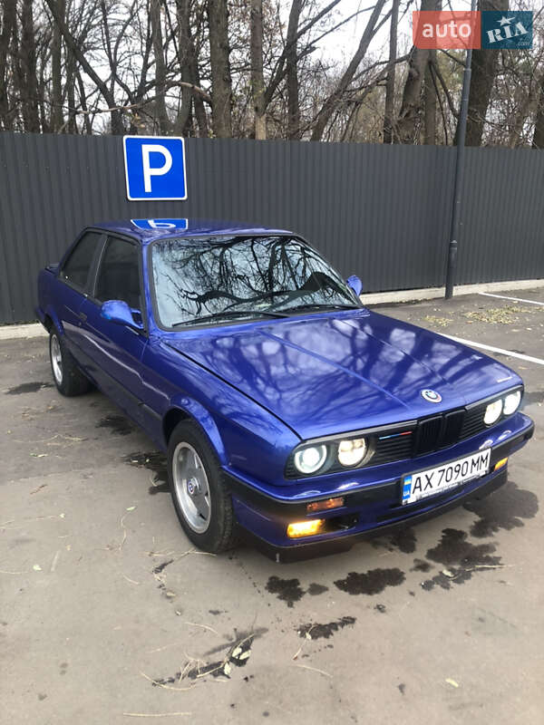 Купе BMW 3 Series 1985 в Києві
