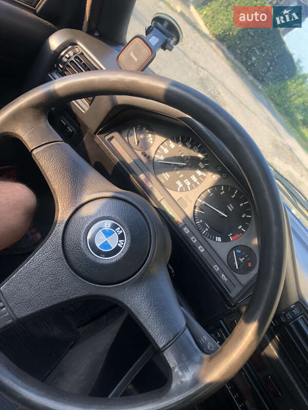 Купе BMW 3 Series 1985 в Києві