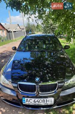 Универсал BMW 3 Series 2008 в Нововолынске