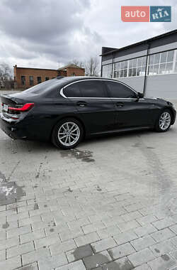 Седан BMW 3 Series 2019 в 