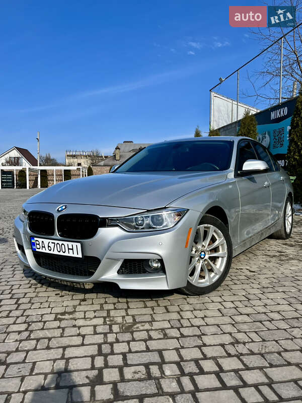Седан BMW 3 Series 2016 в Кропивницком