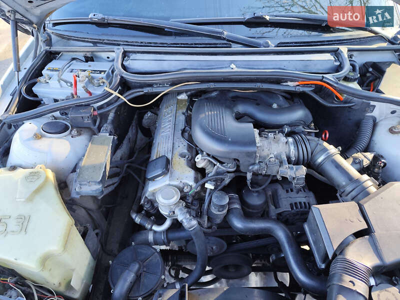 Седан BMW 3 Series 1998 в Переяславі