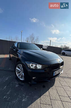 Седан BMW 3 Series 2013 в Дрогобыче