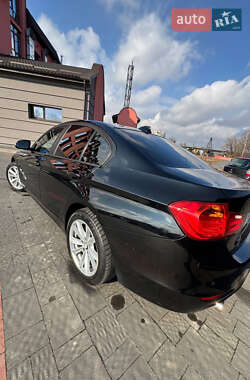Седан BMW 3 Series 2013 в Дрогобыче