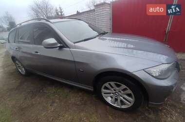 Универсал BMW 3 Series 2009 в Киеве