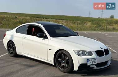 Купе BMW 3 Series 2013 в Львові