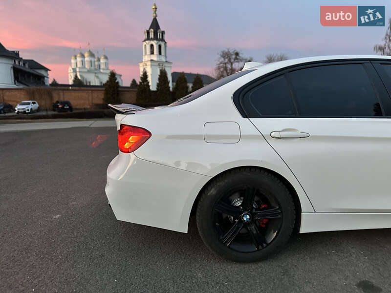 Седан BMW 3 Series 2014 в Владимире
