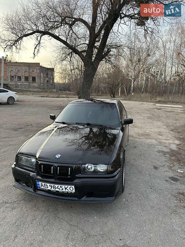 Купе BMW 3 Series 1996 в Виннице