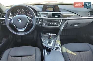 Седан BMW 3 Series 2012 в 