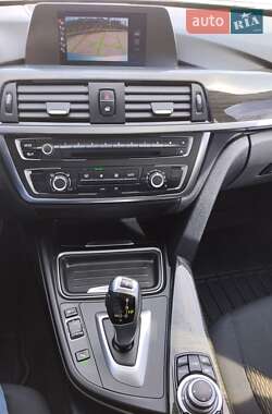 Седан BMW 3 Series 2012 в 
