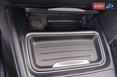 Седан BMW 3 Series 2012 в 