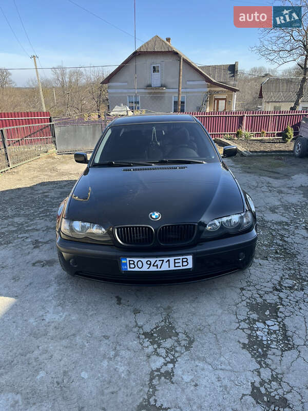 Седан BMW 3 Series 2004 в Гусятине
