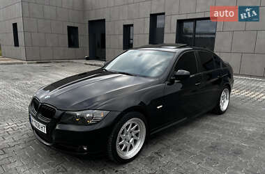 Седан BMW 3 Series 2010 в Житомирі