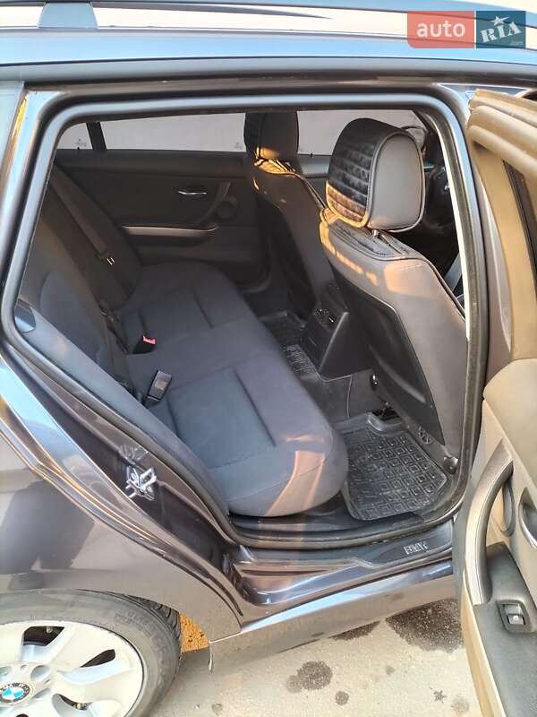 Универсал BMW 3 Series 2007 в Горишних Плавнях фото 17 Универсал BMW 3 Series 2007 в Горишних Плавнях