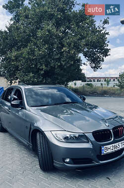 Седан BMW 3 Series 2010 в Одессе